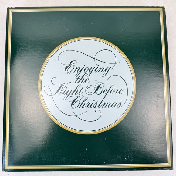 Avon Christmas Memories Plate 1983 Enjoying the Night Before Christmas Third 9" - Picture 5 of 10